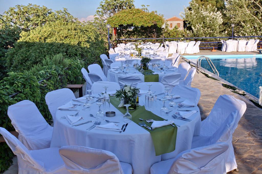 סקאלה קאלוניס Hotel Pela מראה חיצוני תמונה