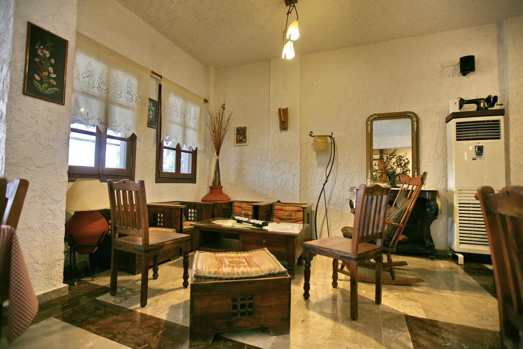 סקאלה קאלוניס Hotel Pela מראה חיצוני תמונה