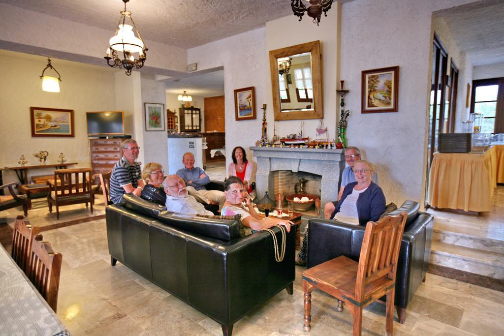 סקאלה קאלוניס Hotel Pela מראה חיצוני תמונה