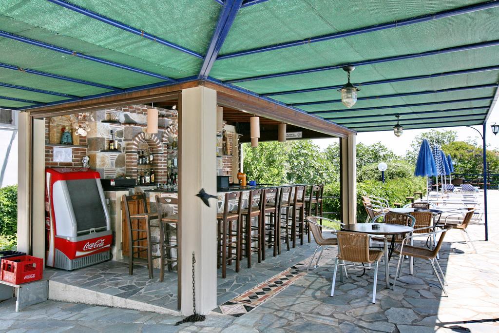 סקאלה קאלוניס Hotel Pela מראה חיצוני תמונה
